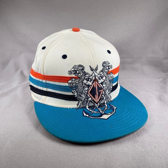 COOGI Hat Mens 7 5/8 Fitted White Baseball Cap 3 Stripes Embroidered Flat Bill - Picture 1 of 10